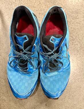 Mizuno Wave Prophecy 2 Blue Red Men's Running Shoes Size 11